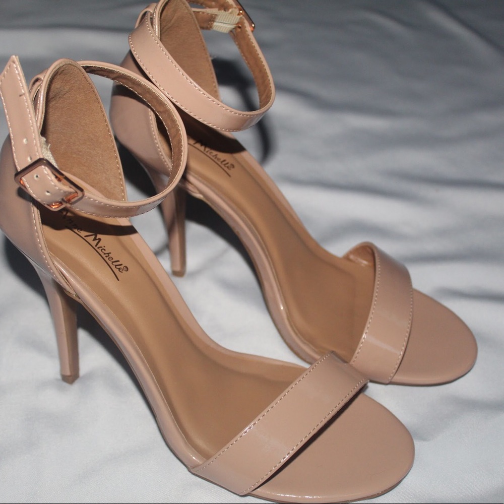 Anne Michelle Nude Sandal - Size 10